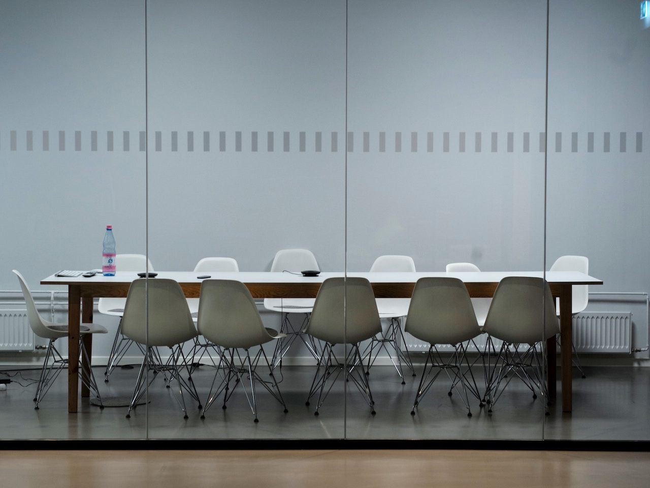 executive committee meeting room